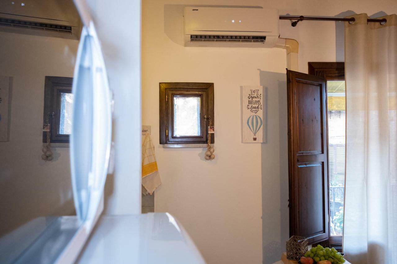 Casa Salinas Centro Storico Lejlighed Palermo Eksteriør billede